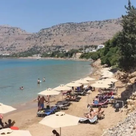Astero بيت للعطل Pefki